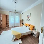Διαμέρισμα Damjanich Deluxe